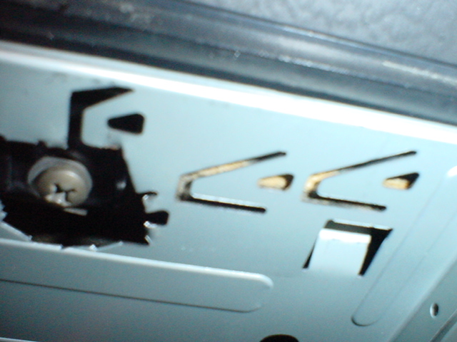 VW Cabriolet, CD player, radio, install
