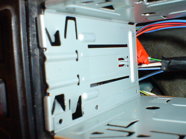 VW Cabriolet, CD player, radio, install