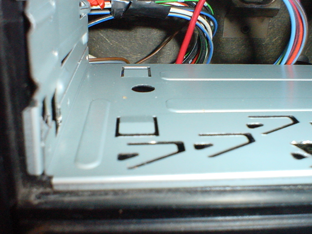 VW Cabriolet, CD player, radio, install