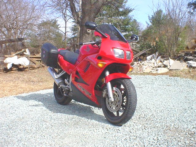 Honda VFR with Givi E21 monokey hard cases