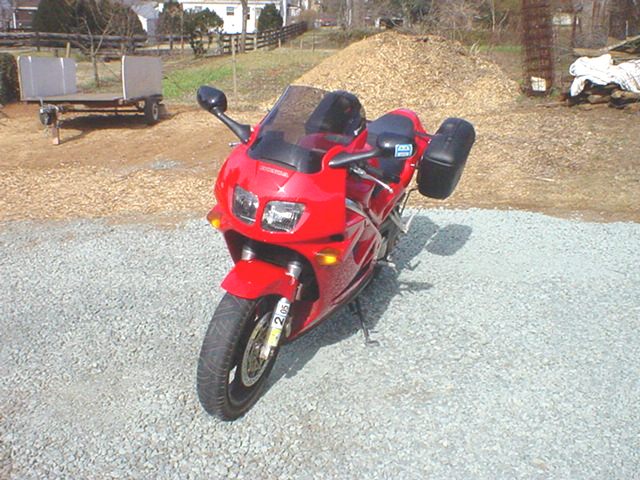 Honda VFR with Givi E21 monokey hard cases
