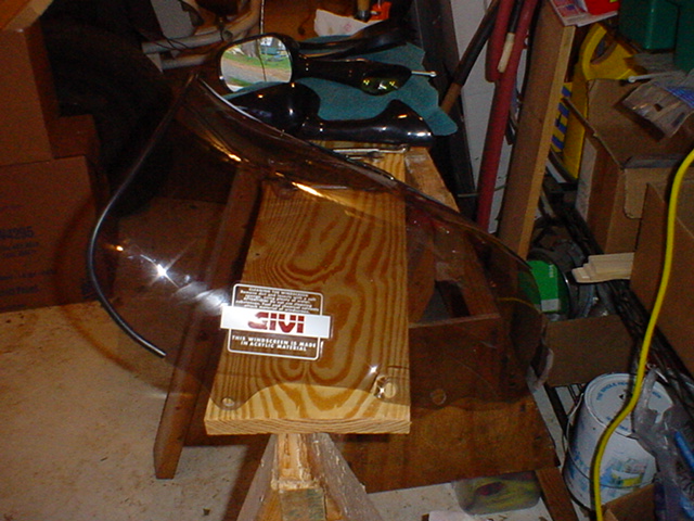 Honda VFR750 Interceptor Givi windscreen