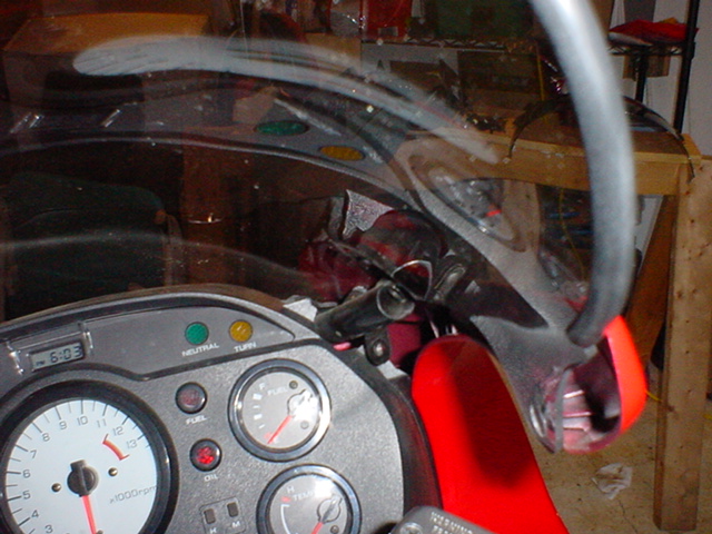 Honda VFR750 Interceptor Givi windscreen