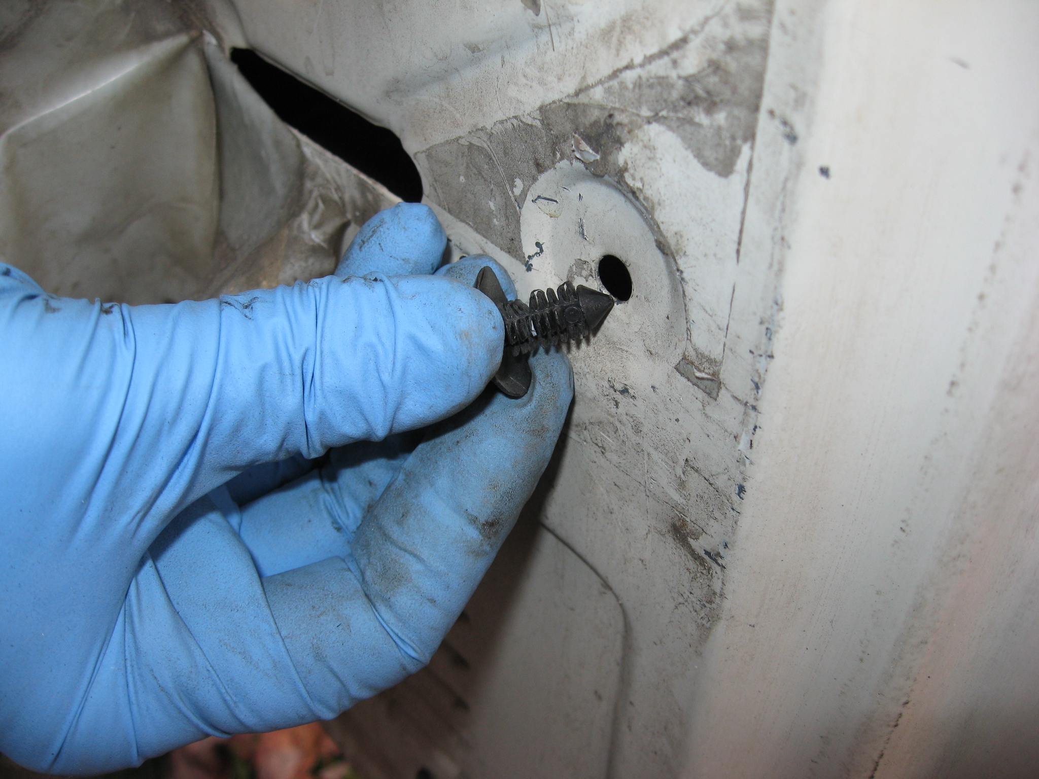 plastic door anchor